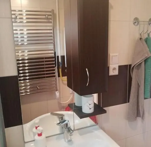Appartement D38 Pestelizabeth Apartman *